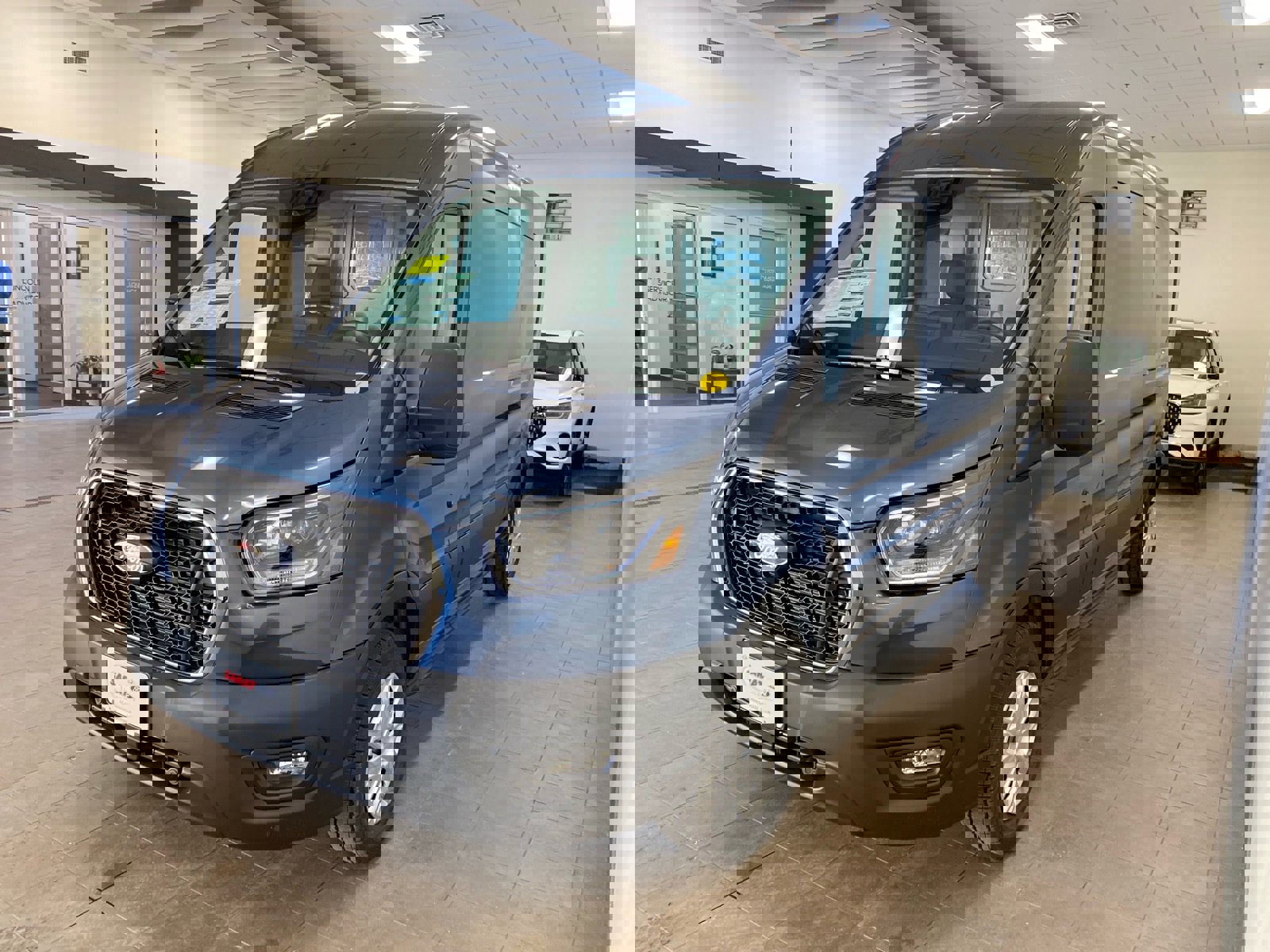 New 2026 Ford Transit 250 148 Medium Roof w/ Electrician Trade Package image 4