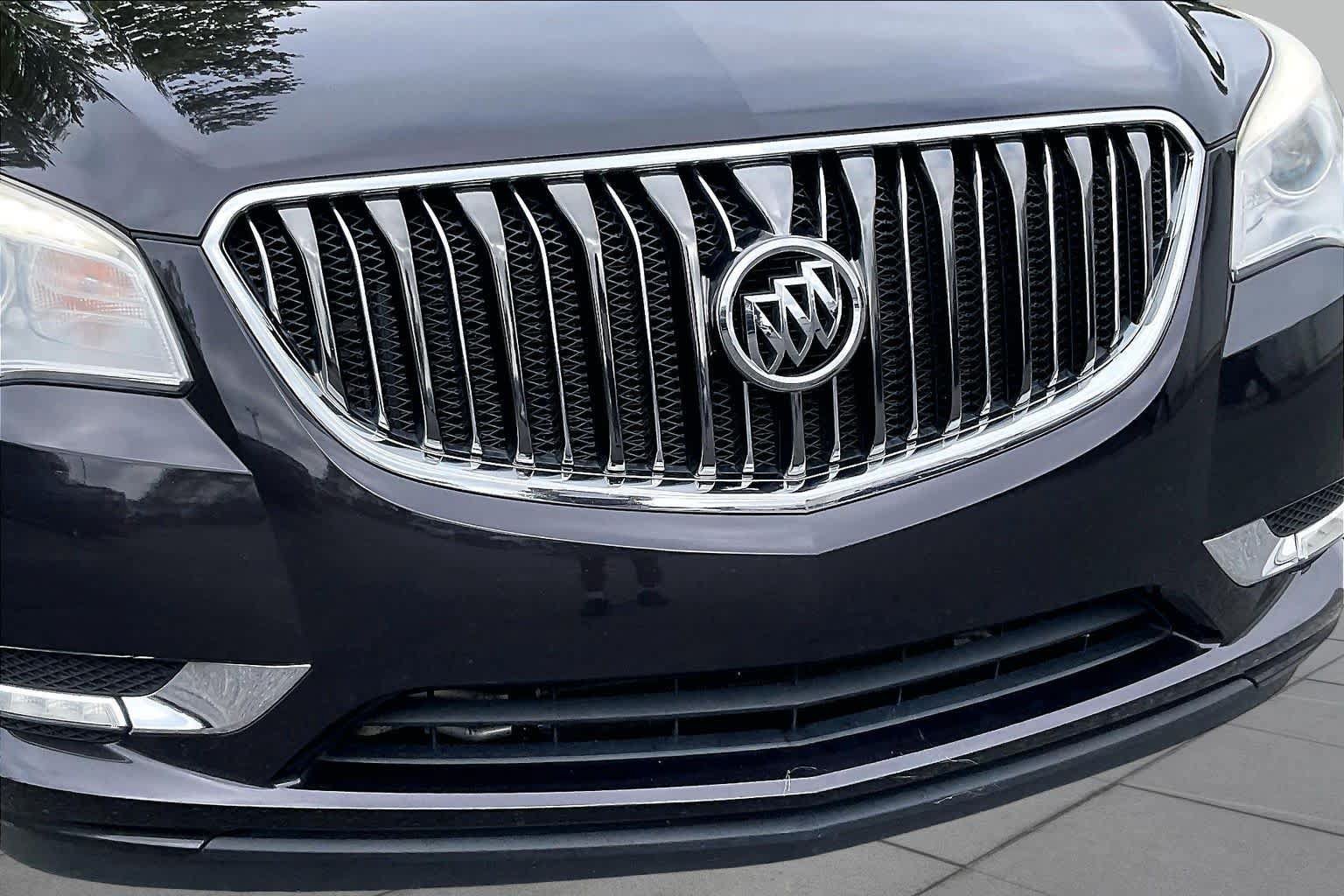 Used 2015 Buick Enclave Leather FWD image 29
