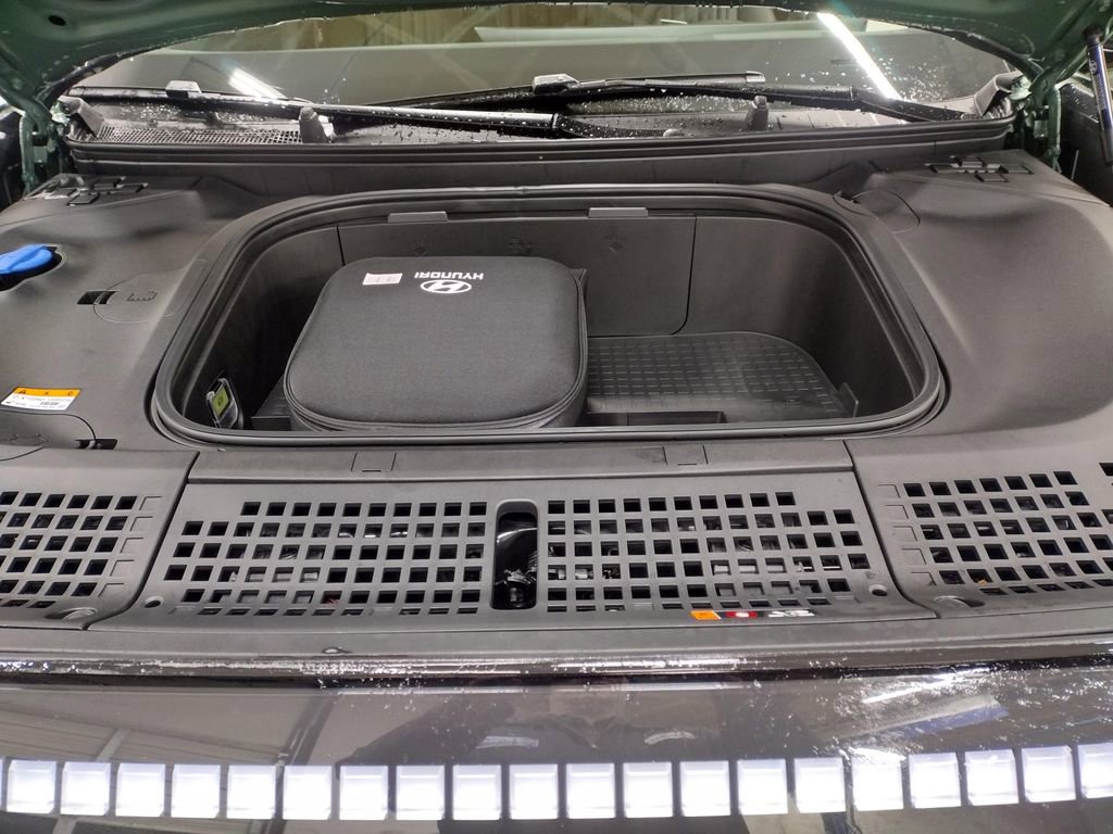 New 2026 Hyundai Ioniq 9 Calligraphy image 7