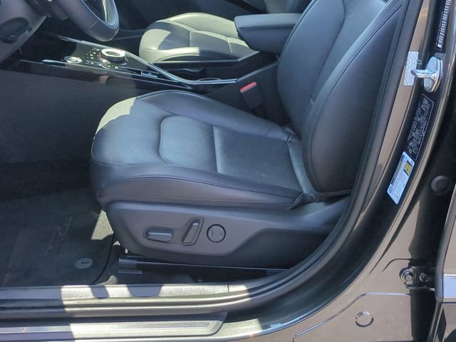 Certified 2024 Kia Niro Wave FWD image 16