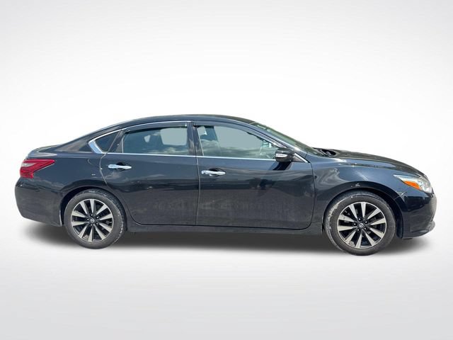 Used 2018 Nissan Altima 2.5 SL FWD image 6