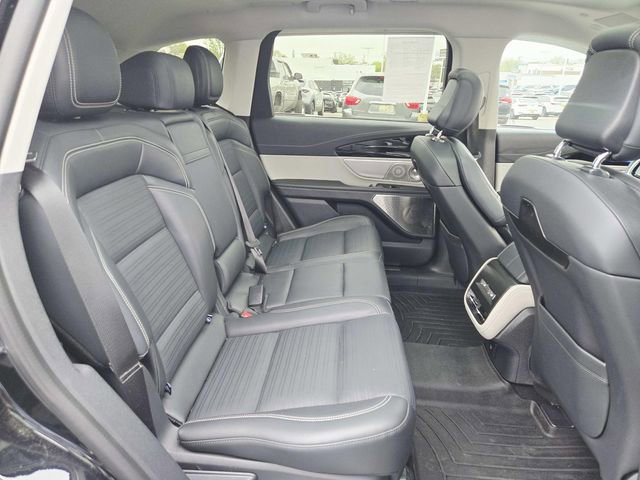 Used 2024 Lincoln Nautilus Reserve w/ Equipment Group 203A AWD/4WD image 12