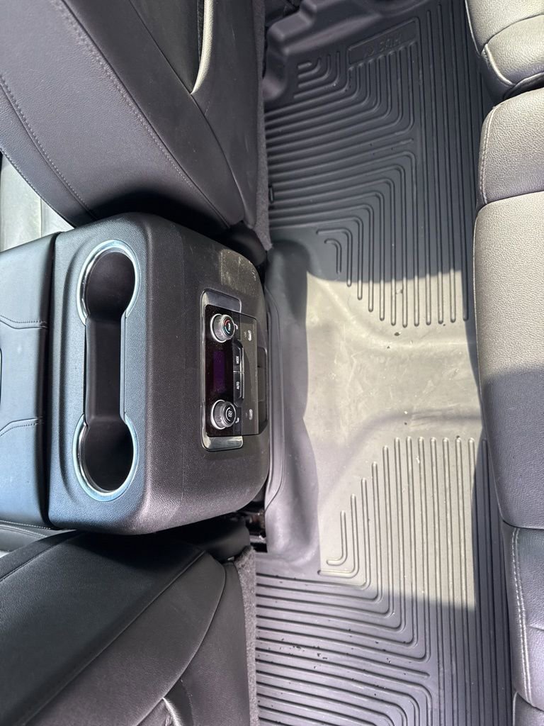 Used 2023 Chevrolet Tahoe LT w/ Luxury Package image 16