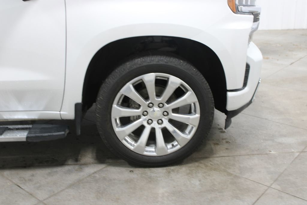 Used 2019 Chevrolet Silverado 1500 High Country w/ Technology Package AWD/4WD image 63