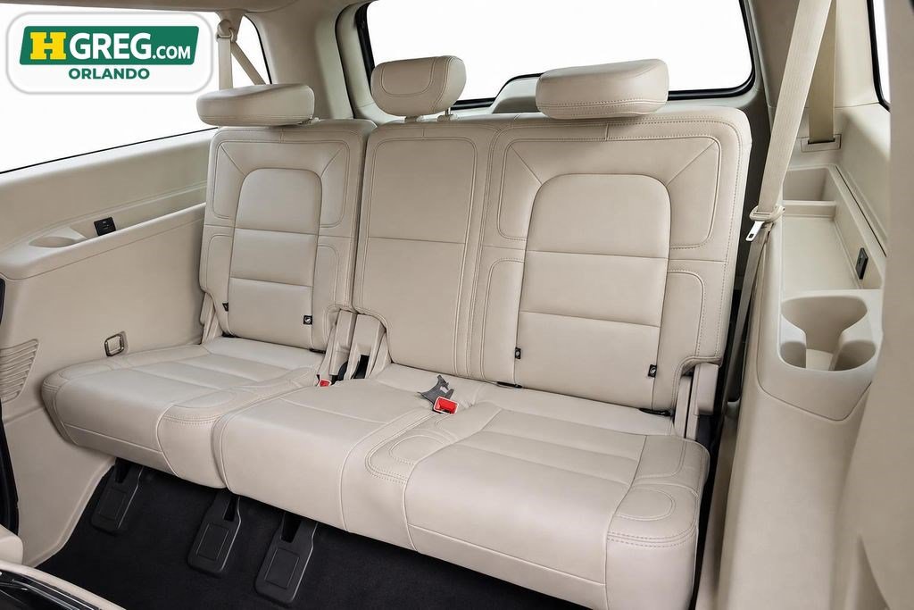 Used 2020 Lincoln Navigator L Reserve RWD image 18