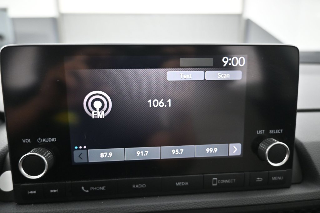 Used 2023 Honda CR-V EX image 17
