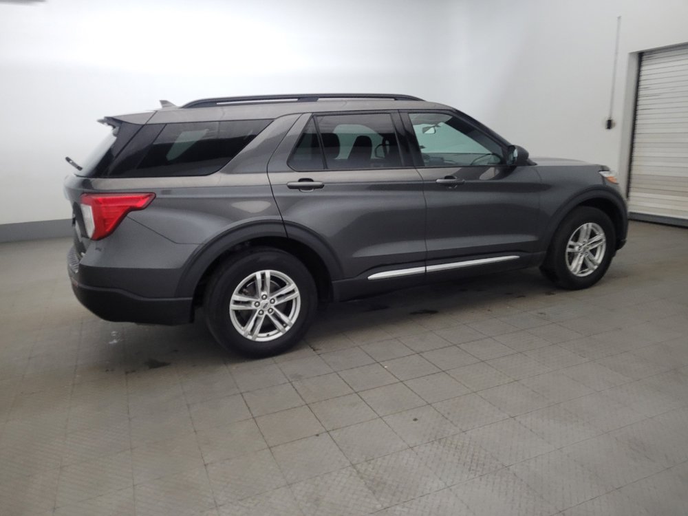Used 2020 Ford Explorer XLT w/ Equipment Group 202A image 10