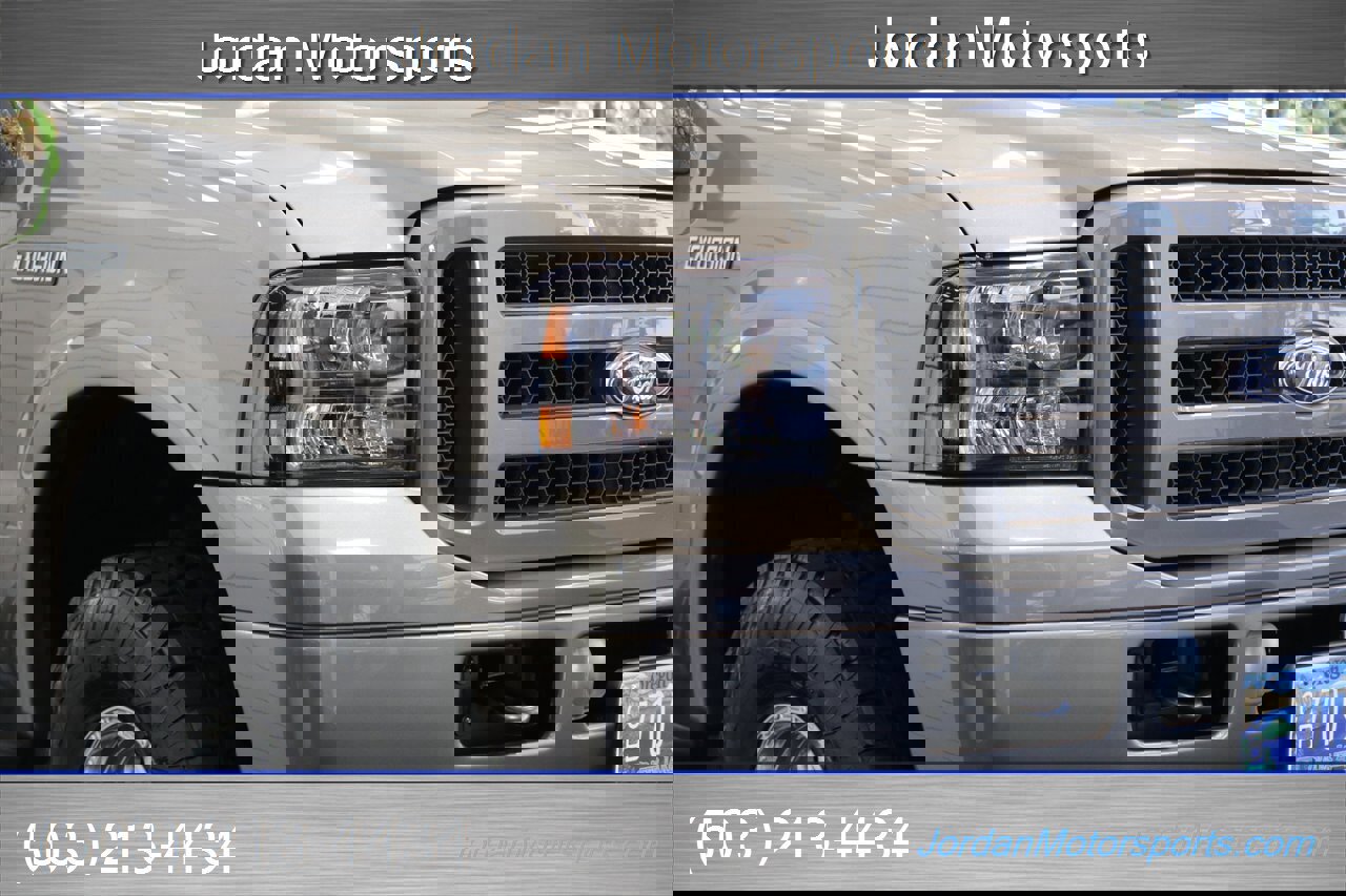 Used 2005 Ford Excursion Limited image 13