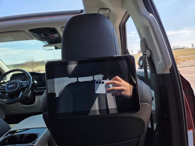 Used 2024 Kia Carnival SX Prestige FWD image 48