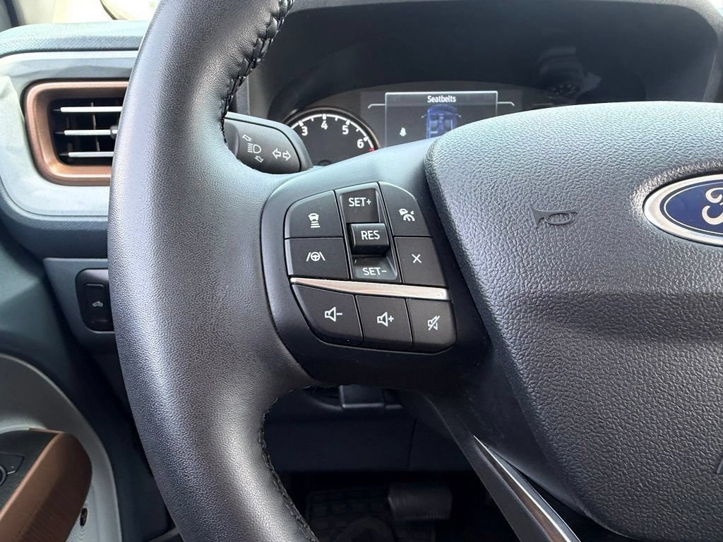 Used 2024 Ford Maverick Lariat w/ FX4 Off-Road Package AWD/4WD image 18