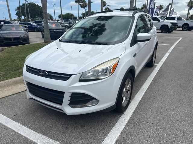 Used 2013 Ford Escape SE FWD image 2