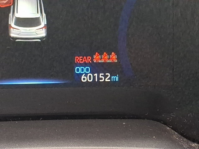 Used 2022 Toyota Corolla Cross XLE FWD image 19