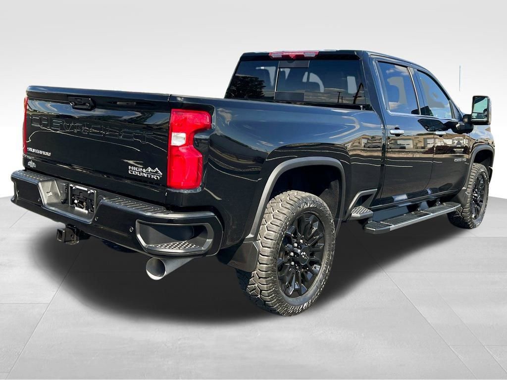 Used 2023 Chevrolet Silverado 2500 High Country image 8
