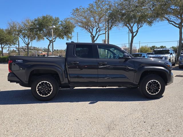 Used 2025 Toyota Tacoma TRD Off-Road image 9