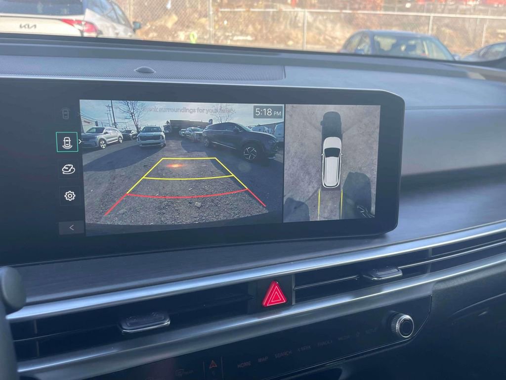 Used 2025 Kia Sorento SX Prestige image 28