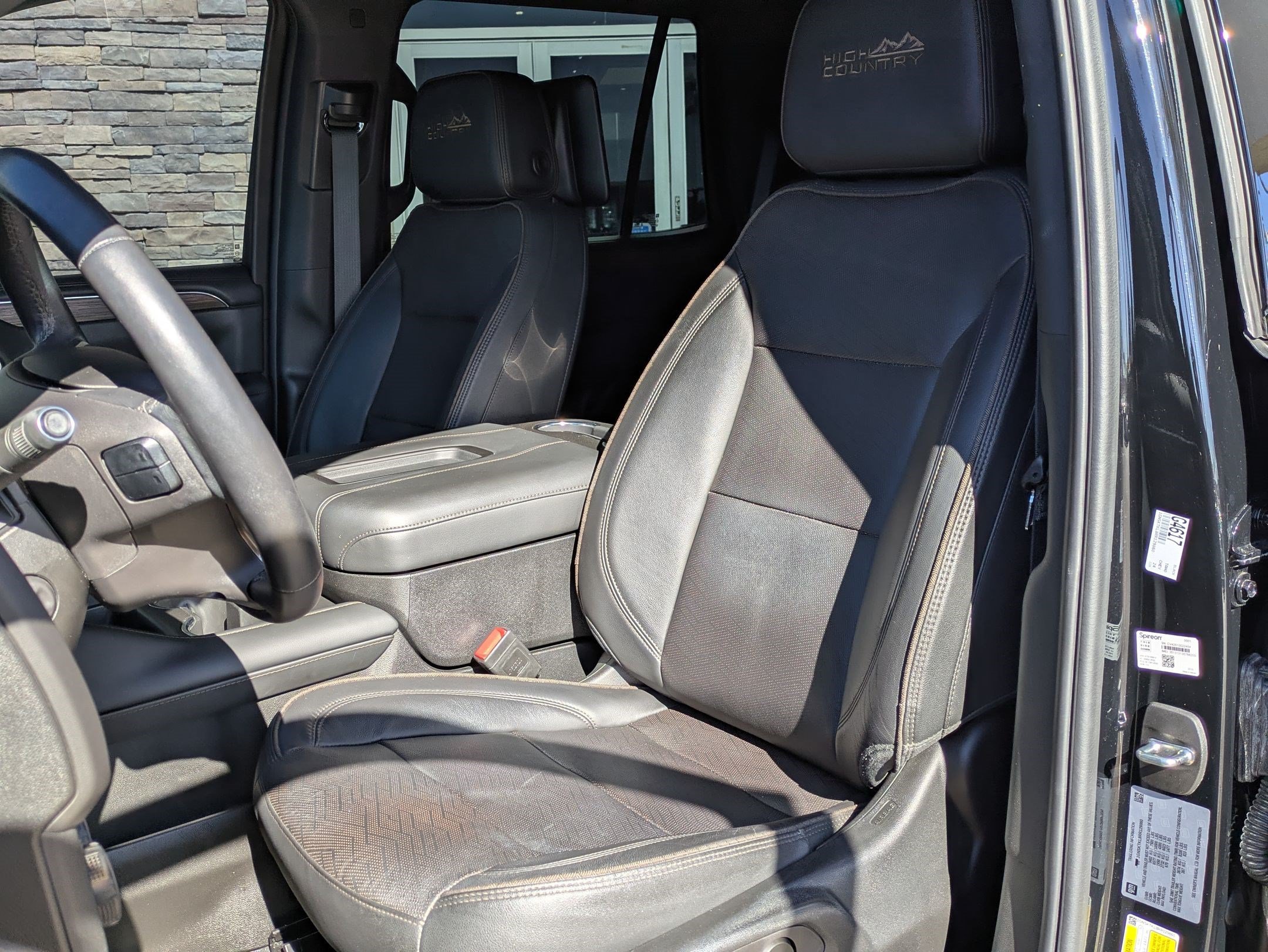 Used 2024 Chevrolet Tahoe High Country w/ Advanced Technology Package AWD/4WD image 23