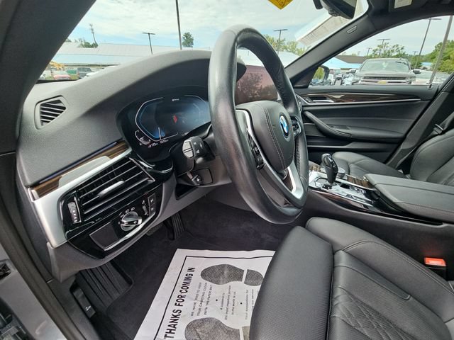 Used 2023 BMW 530e xDrive AWD/4WD image 12