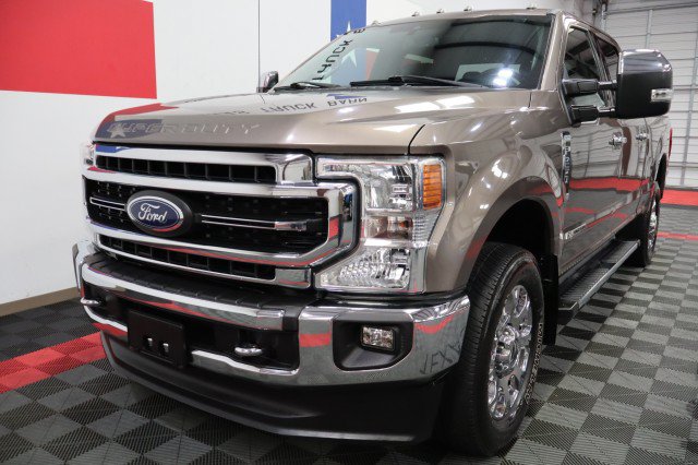 Used 2020 Ford F250 Lariat AWD/4WD image 3