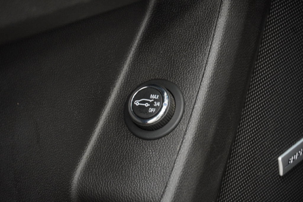 Used 2019 Chevrolet Traverse High Country w/ LPO, Floor Liner Package AWD/4WD image 37