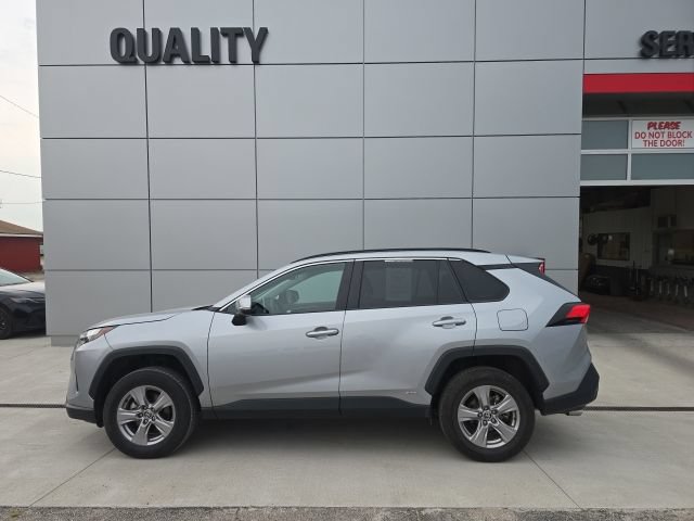 Used 2025 Toyota RAV4 XLE AWD/4WD video 1