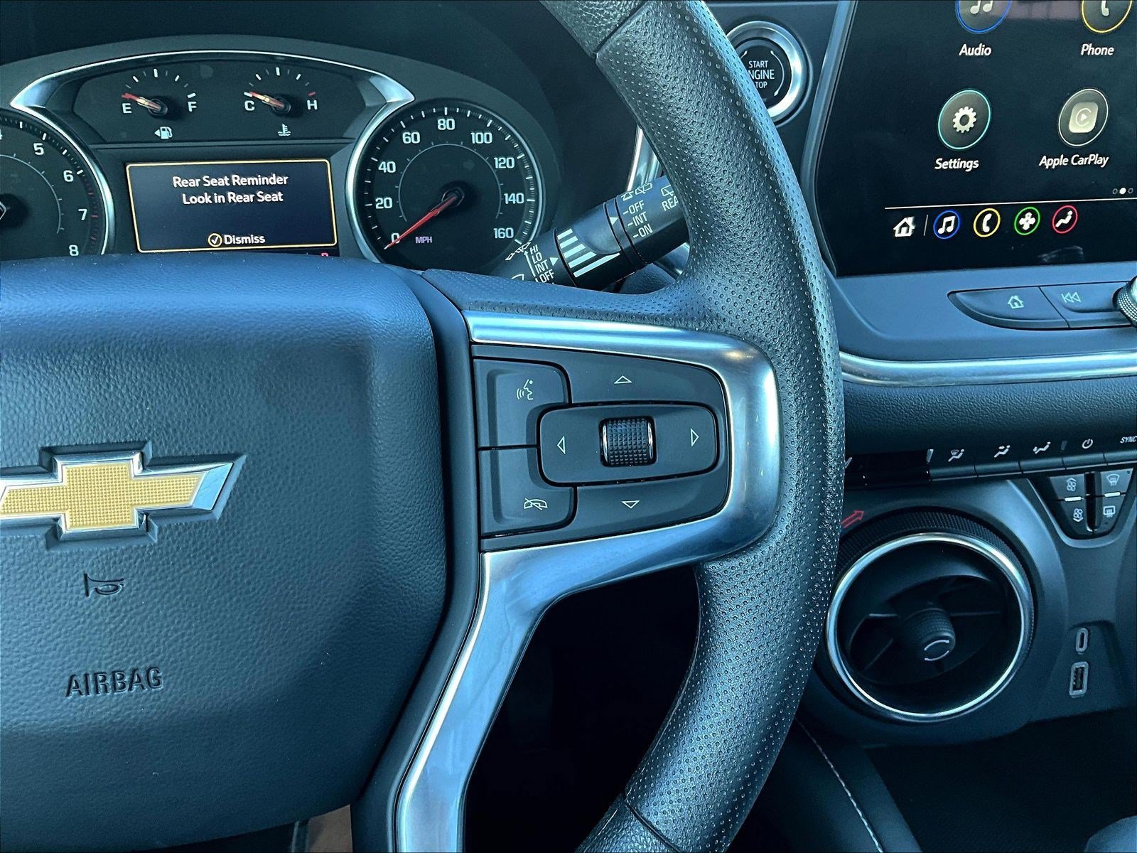 Used 2024 Chevrolet Blazer LT FWD image 12