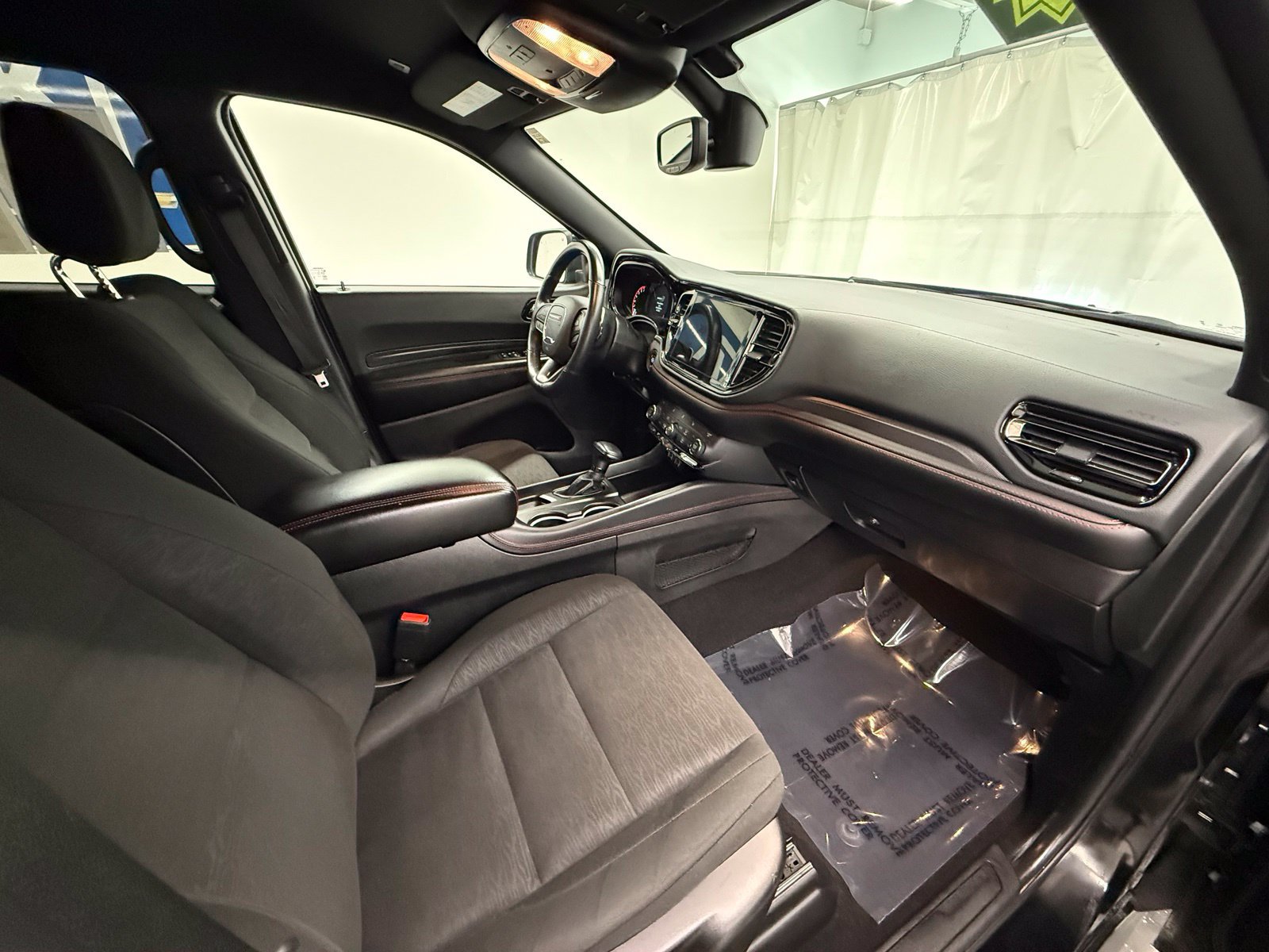 Used 2025 Dodge Durango GT AWD/4WD image 8