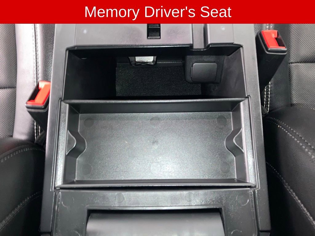 Used 2022 Ford Explorer ST w/ ST Street Pack image 12