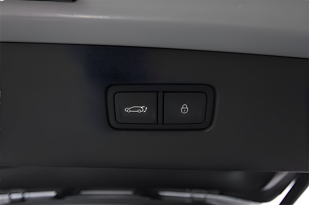 Used 2025 Genesis GV70 2.5T image 23