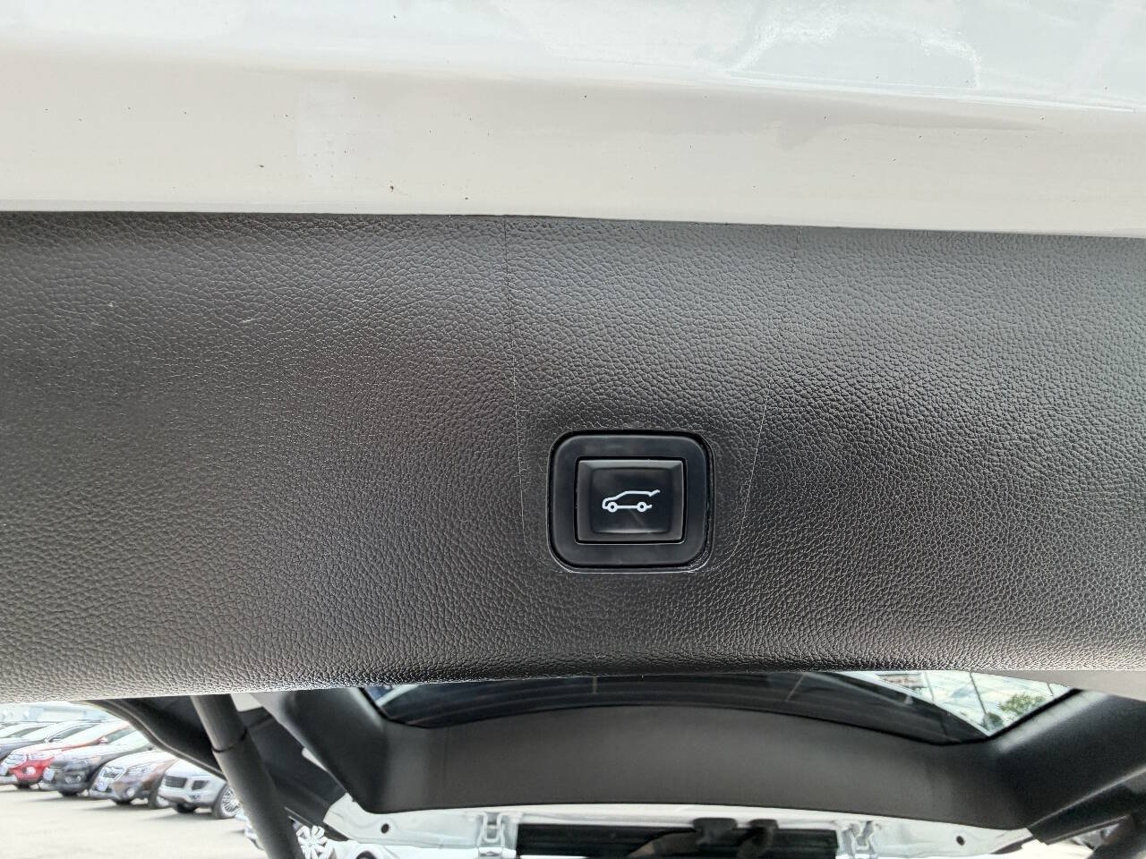 Used 2019 Chevrolet Traverse LT AWD/4WD image 13