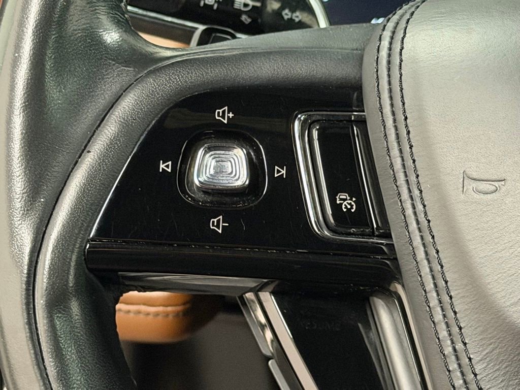 Used 2023 Lincoln Aviator Reserve w/ Equipment Group 201A image 42