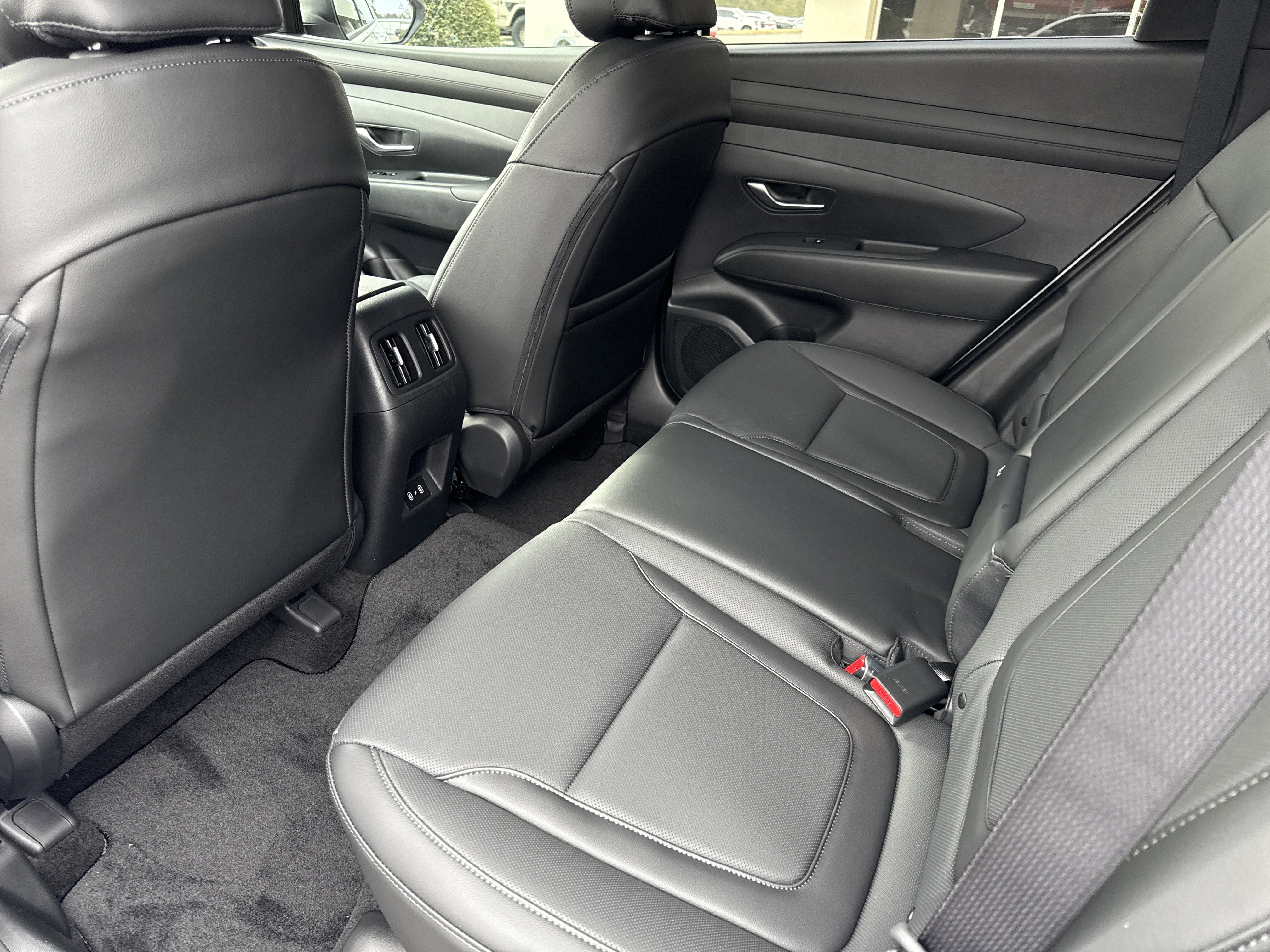 New 2026 Hyundai Tucson XRT image 13