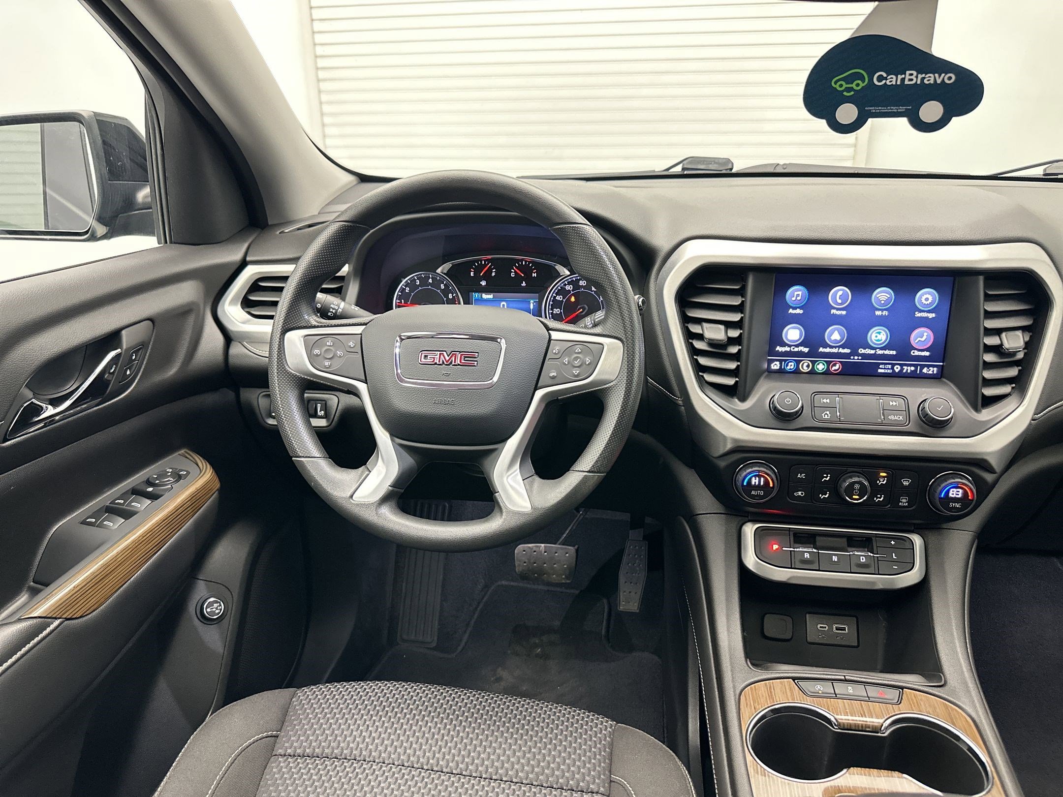 Certified 2023 GMC Acadia SLE w/ Driver Convenience Package image 26