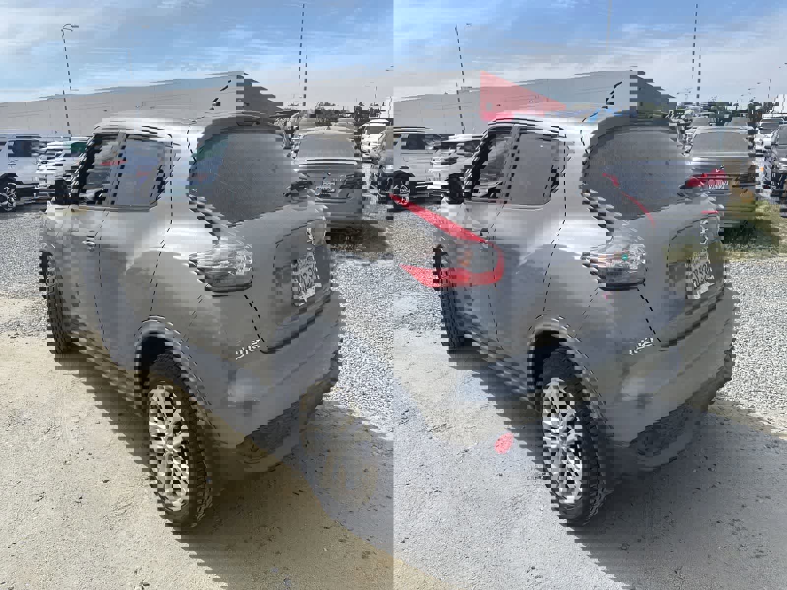 Used 2015 Nissan Juke S image 7