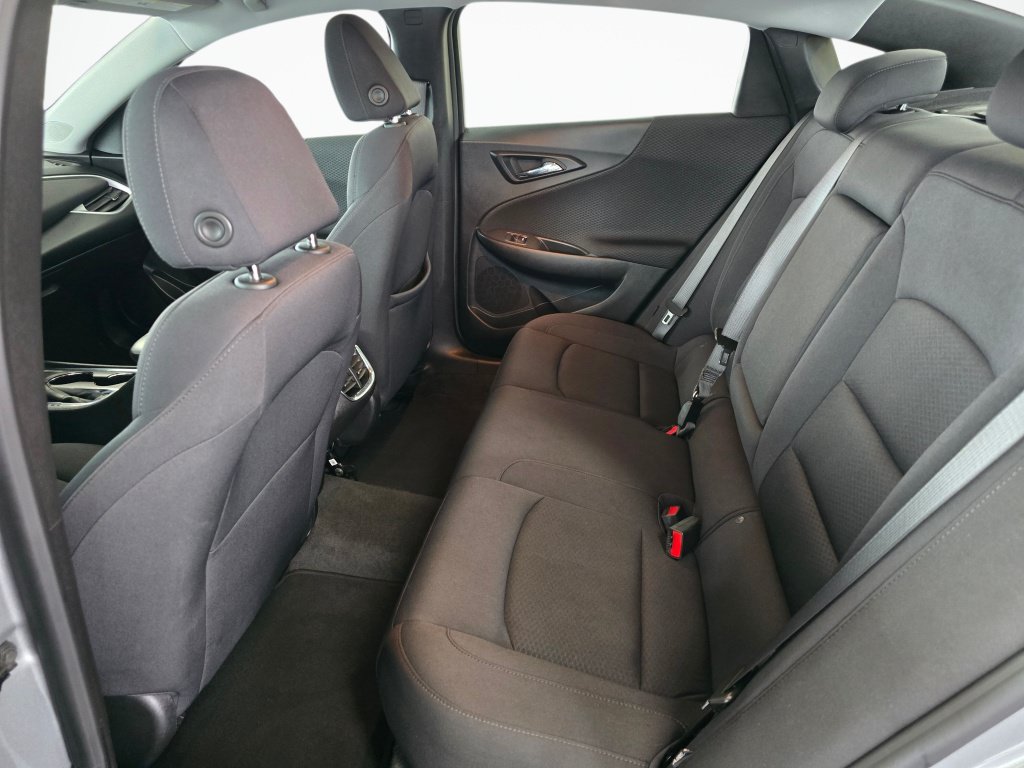 Used 2024 Chevrolet Malibu LT FWD image 38
