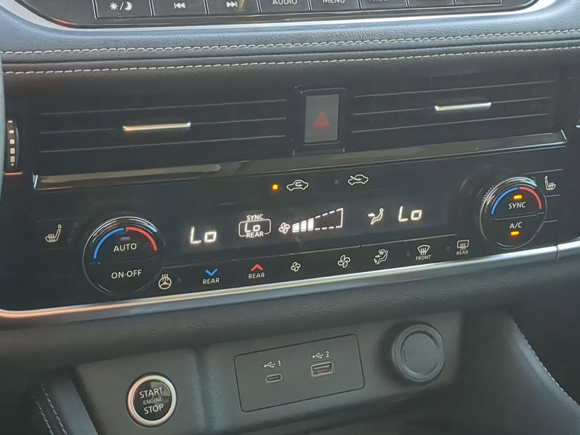 Used 2022 Nissan Rogue Platinum w/ Head-Up Display Package image 26