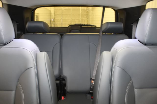 Used 2021 Chevrolet Traverse Premier w/ LPO, Floor Liner Package AWD/4WD image 21