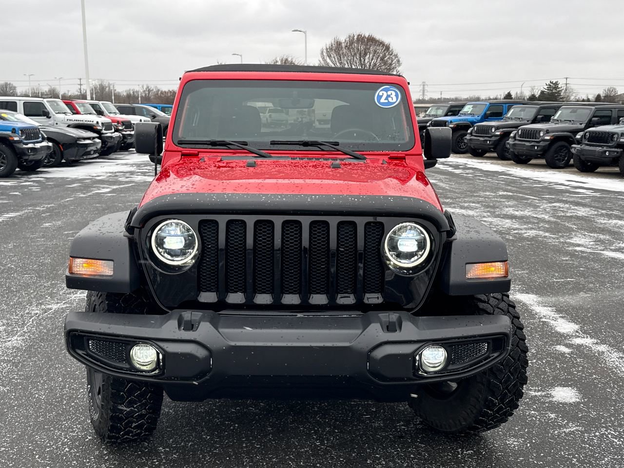 Used 2023 Jeep Wrangler Willys image 8