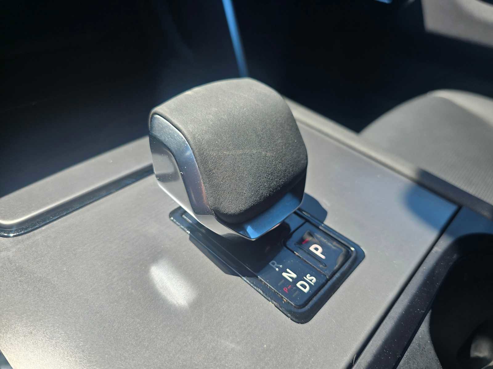 Used 2025 Land Rover Discovery Sport Dynamic SE AWD/4WD image 29