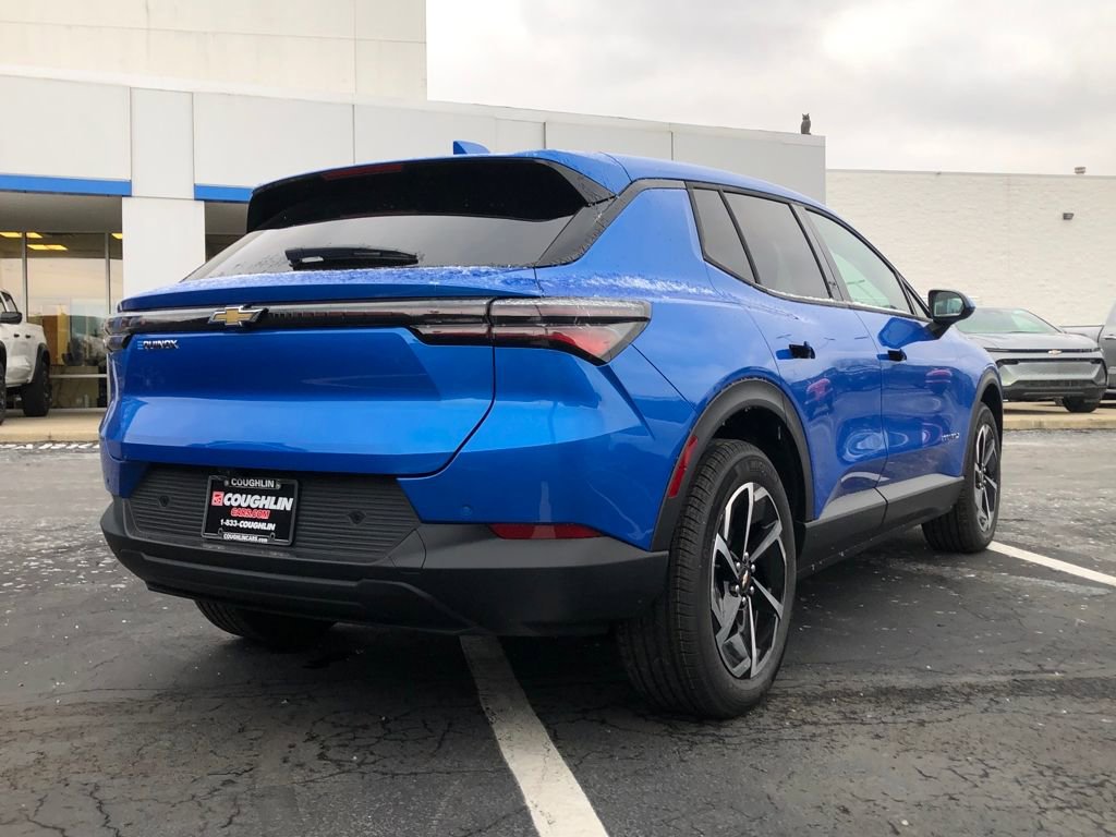 New 2026 Chevrolet Equinox EV LT image 5