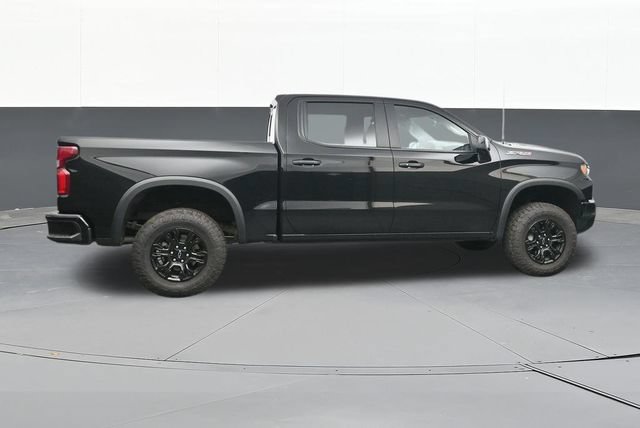 Used 2024 Chevrolet Silverado 1500 ZR2 w/ Technology Package AWD/4WD image 17