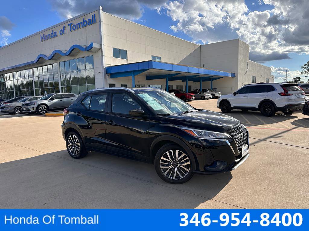 Used 2023 Nissan Kicks SV