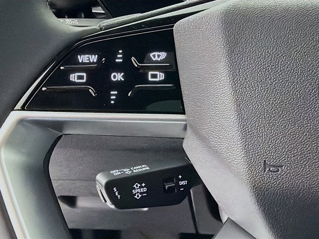 Used 2025 Audi Q5 Premium Plus w/ Premium Plus AWD/4WD image 10