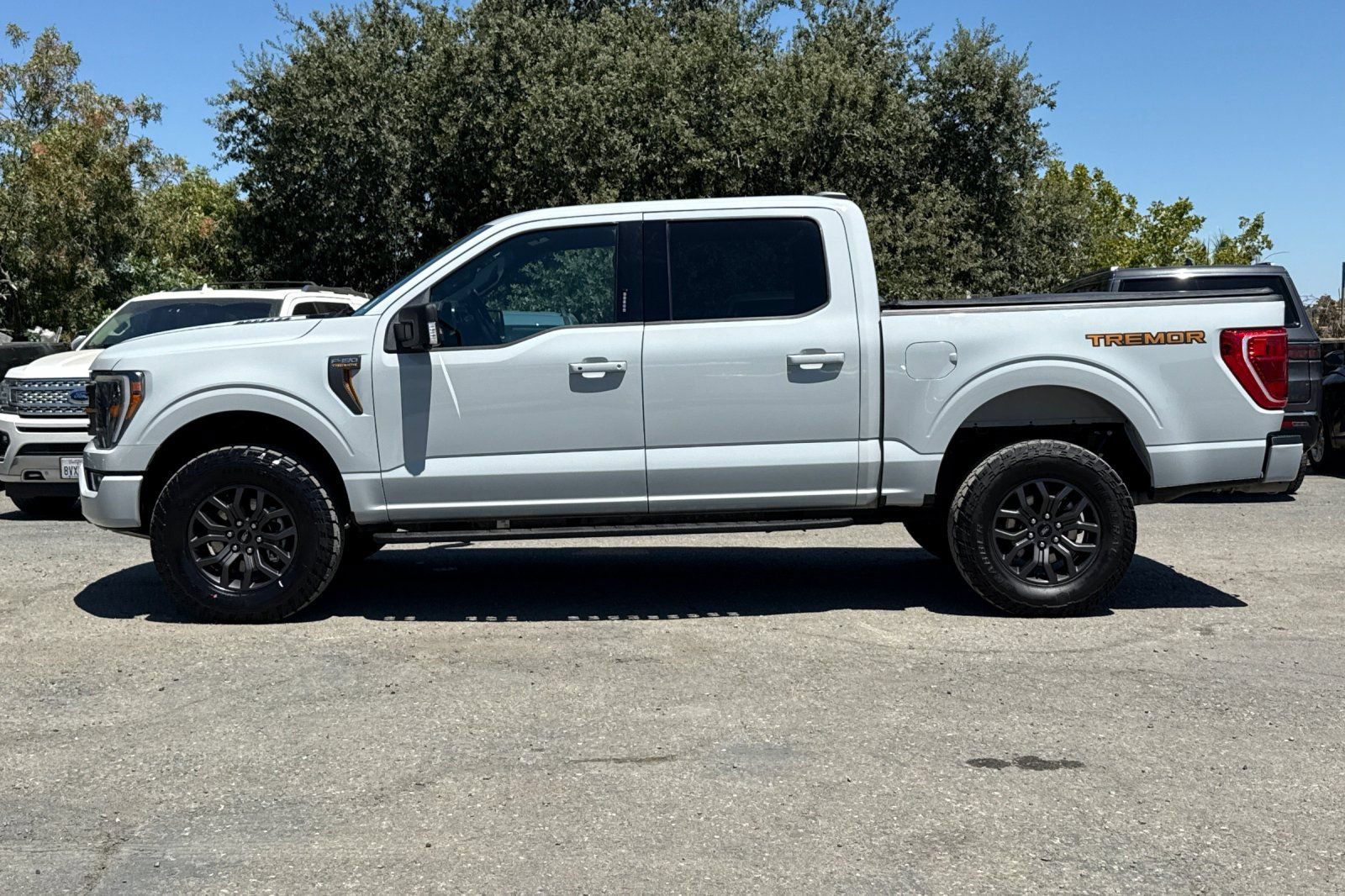 Certified 2023 Ford F150 Tremor w/ Trailer Tow Package AWD/4WD image 7