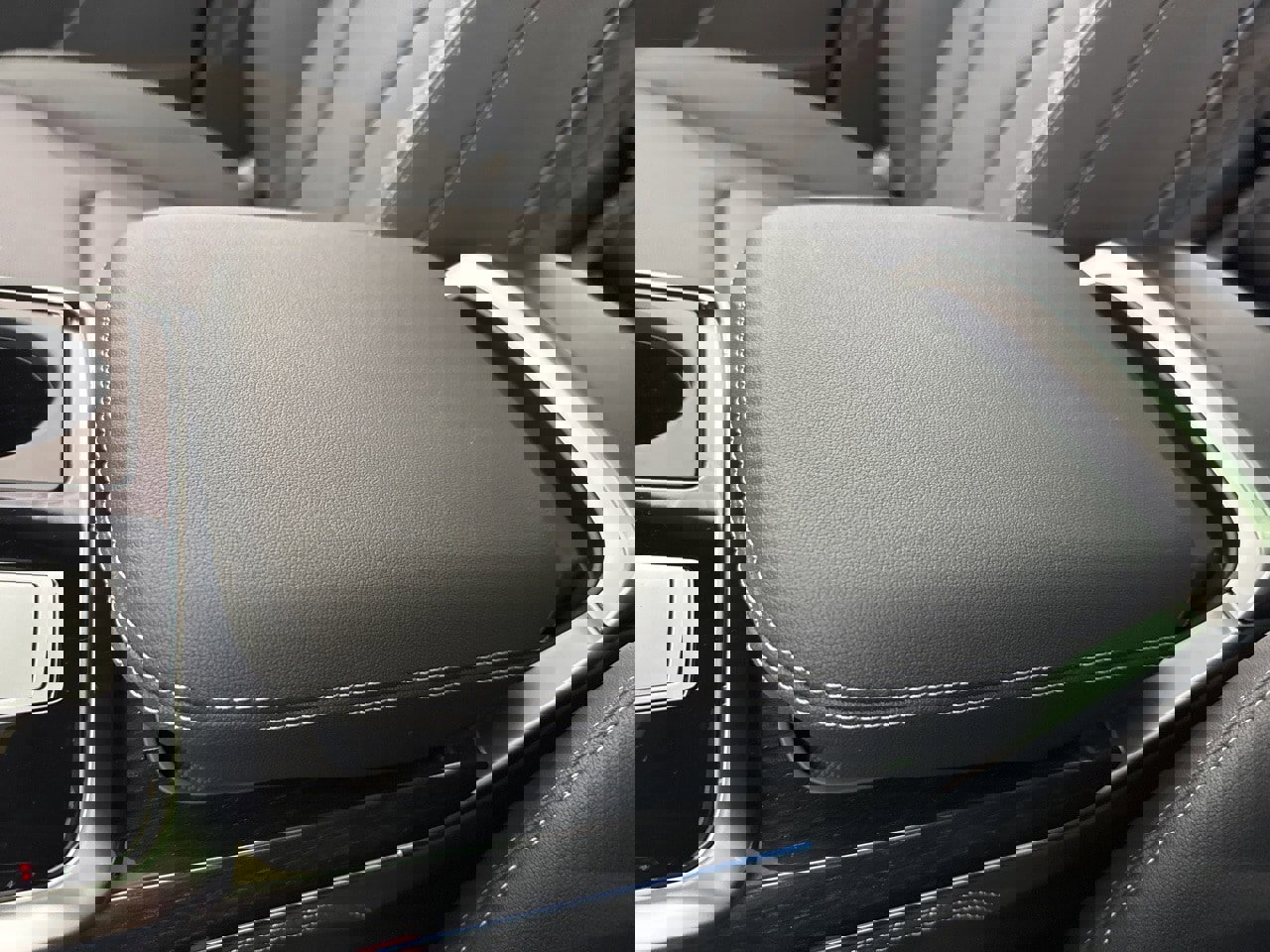 New 2025 Audi Q8 Premium Plus image 32