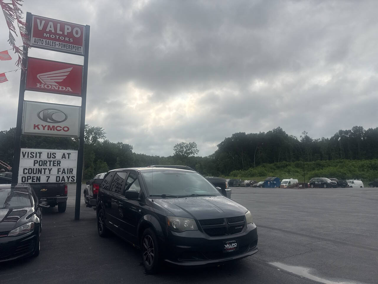 Used 2014 Dodge Grand Caravan SE FWD image 7