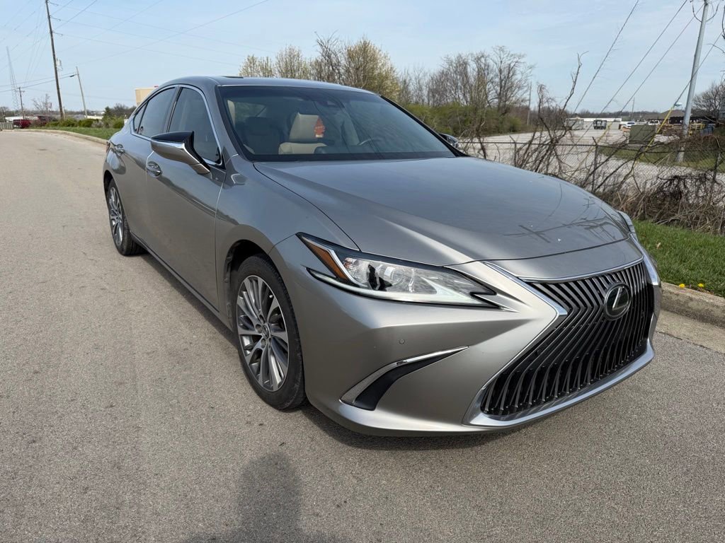 Used 2019 Lexus ES 350 w/ Premium Package image 2