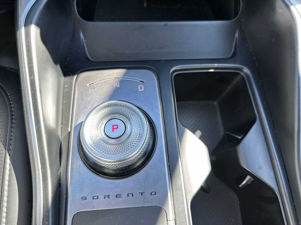Used 2025 Kia Sorento EX image 20