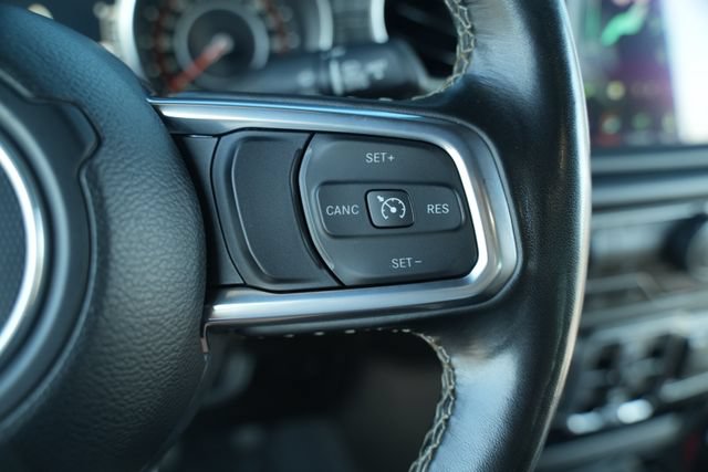 Used 2021 Jeep Gladiator Overland w/ Popular Equipment Package AWD/4WD image 30