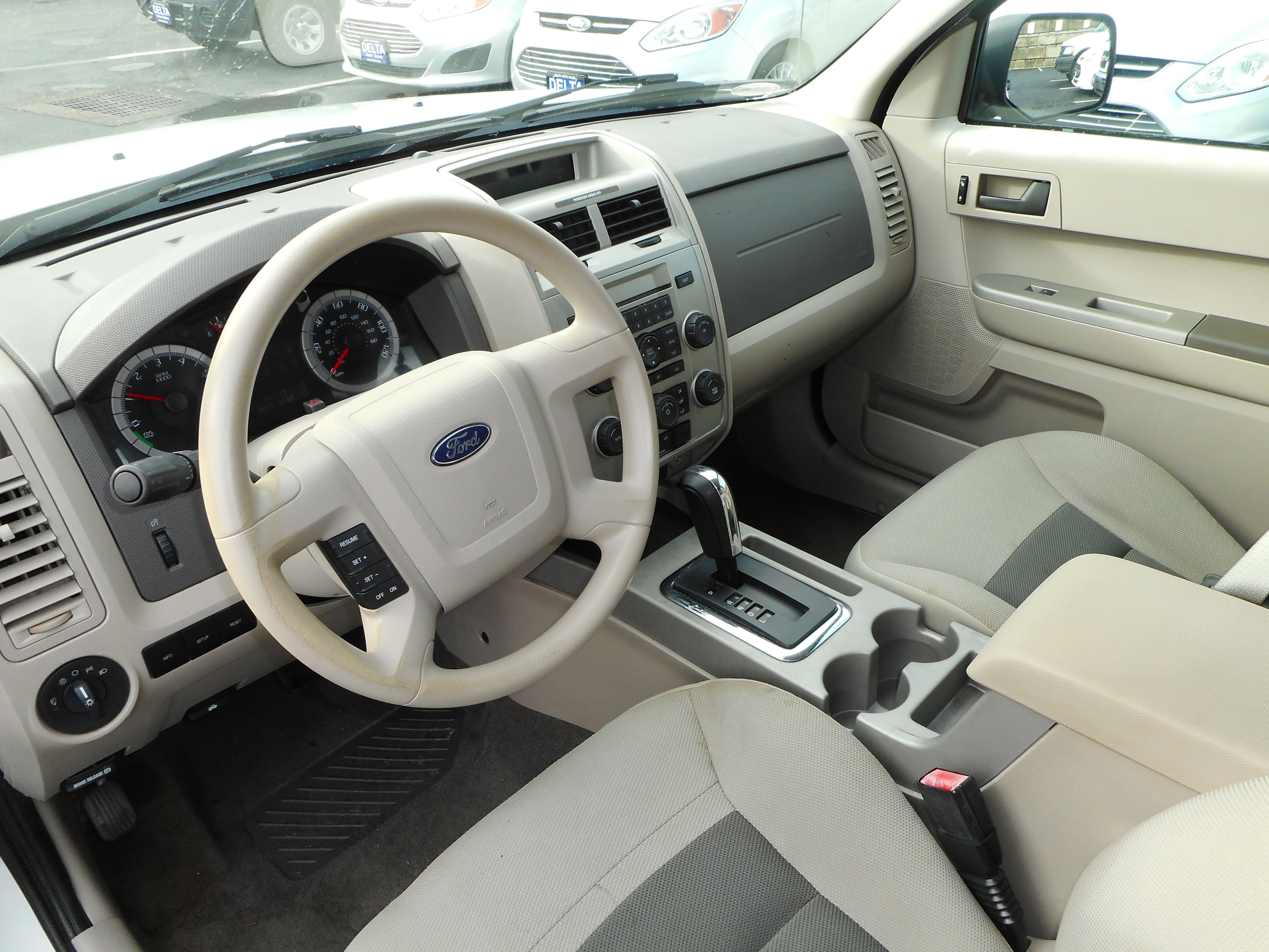 Used 2008 Ford Escape 2WD Hybrid image 14