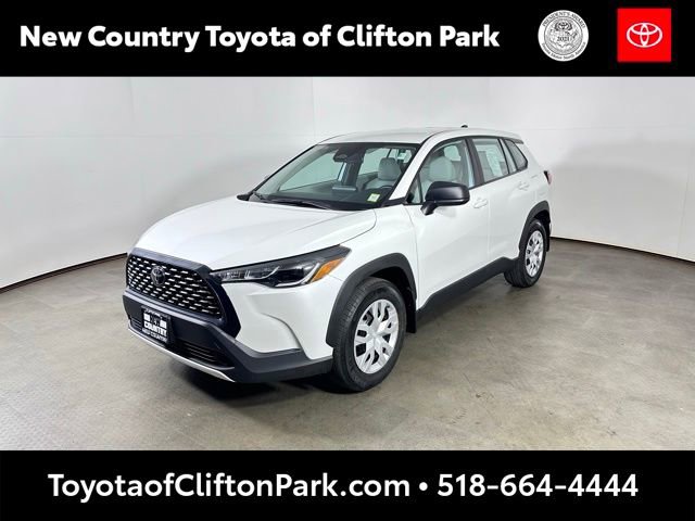 Used 2023 Toyota Corolla Cross L image 7